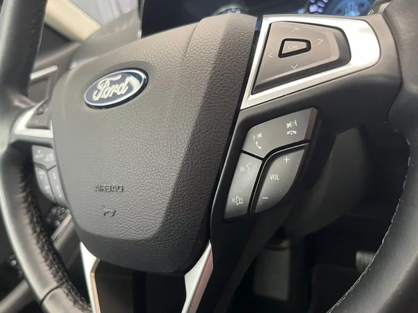 Ford S-MAX 2,5 HEV Titanium 7míst - foto 11