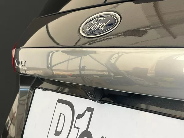 Ford S-MAX 2,5 HEV Titanium 7míst - foto 47
