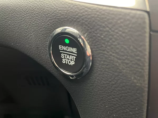 Ford S-MAX 2,5 HEV Titanium 7míst - foto 55