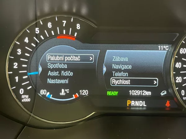 Ford S-MAX 2,5 HEV Titanium 7míst - foto 58