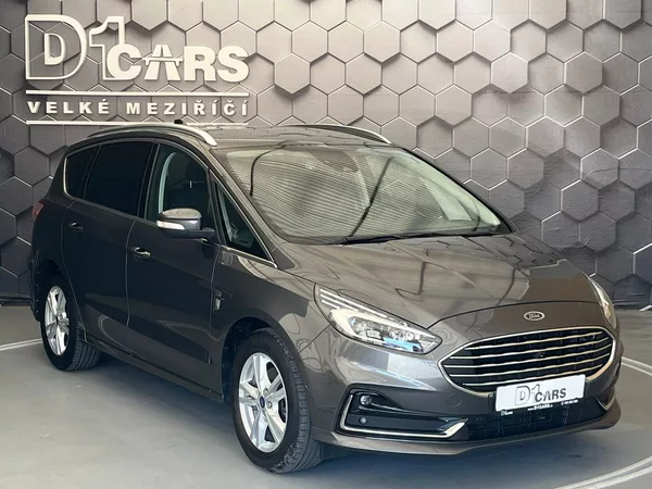 Ford S-MAX 2,5 HEV Titanium 7míst - foto 6
