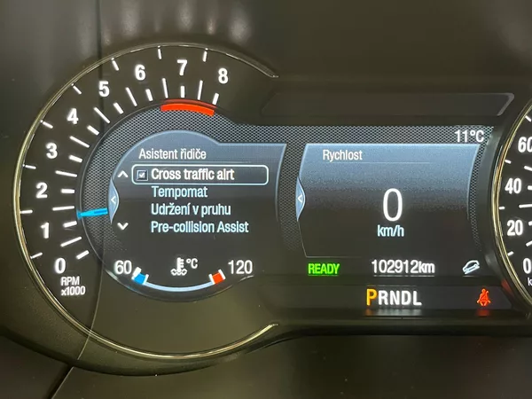 Ford S-MAX 2,5 HEV Titanium 7míst - foto 60