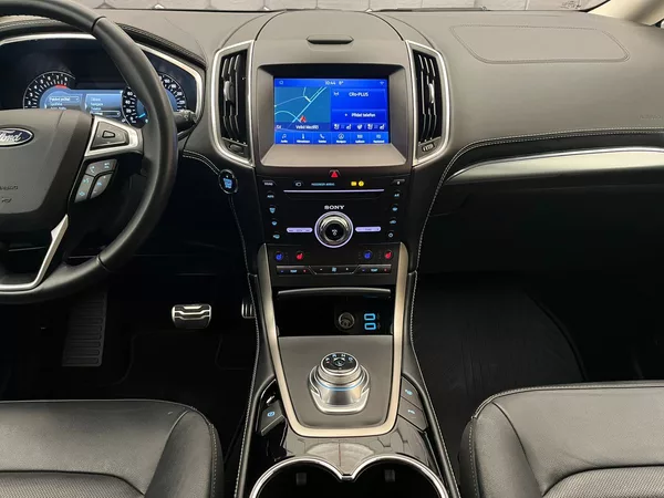 Ford Galaxy 2.5 HEV VIGNALE LED 7míst - foto 15
