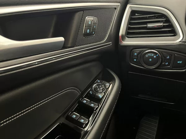 Ford Galaxy 2.5 HEV VIGNALE LED 7míst - foto 19