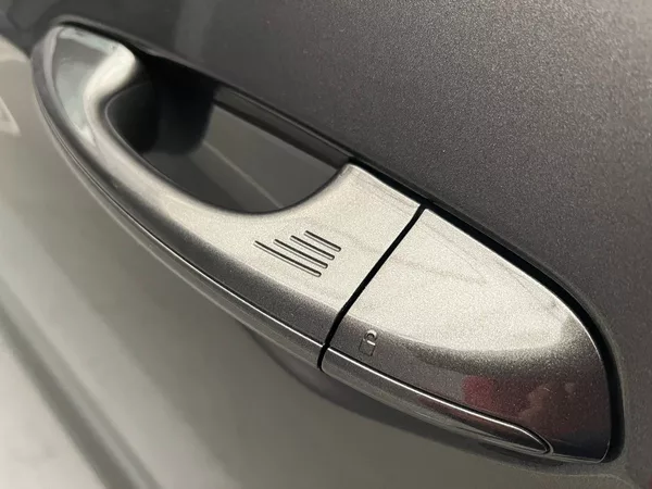 Ford Galaxy 2.5 HEV VIGNALE LED 7míst - foto 34
