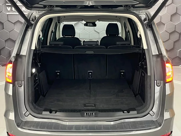 Ford Galaxy 2.5 HEV VIGNALE LED 7míst - foto 42