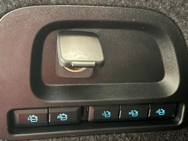 Ford Galaxy 2.5 HEV VIGNALE LED 7míst - foto 44