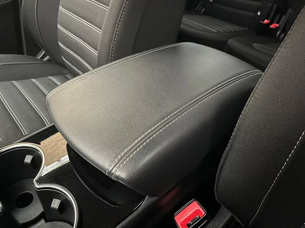 Ford Galaxy 2.5 HEV TITANIUM LED 7míst - foto 24