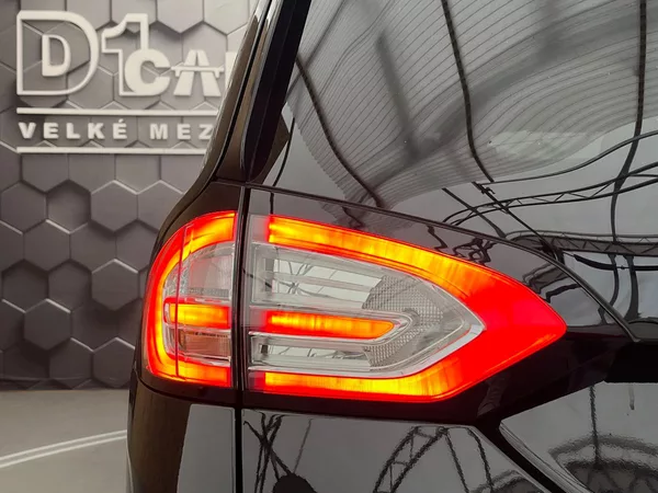 Ford Galaxy 2.5 HEV TITANIUM LED 7míst - foto 41