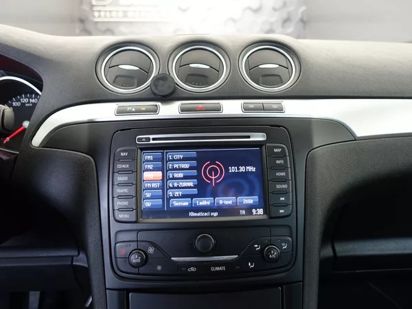 Ford S-MAX 2.0 TDCi - foto 11