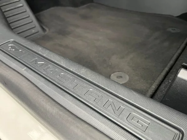 Ford Mustang Mach-E Standard Range, SoH 94,5 % - foto 45