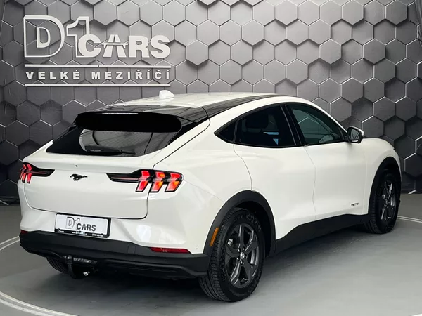 Ford Mustang Mach-E Standard Range, SoH 94,5 % - foto 6