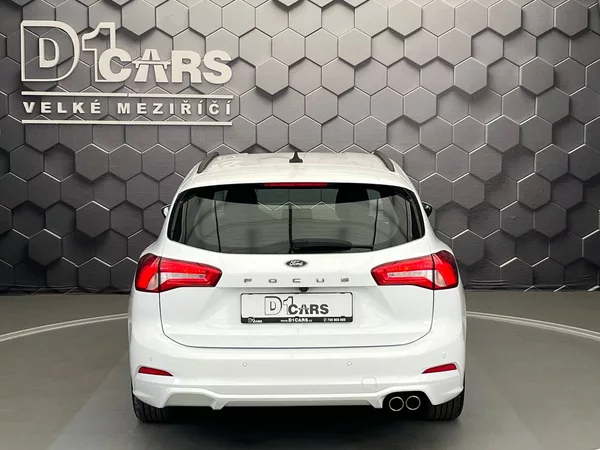 Ford Focus 2.0 EB ST-Line manuál - foto 3