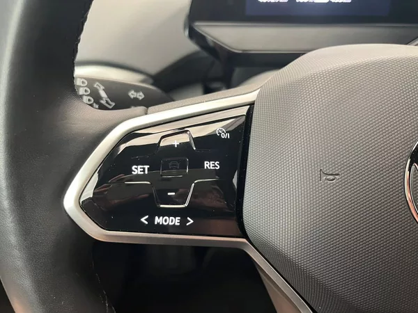 Volkswagen ID.5 Pro 77kWh 128 kW SoH 96.3% - foto 27