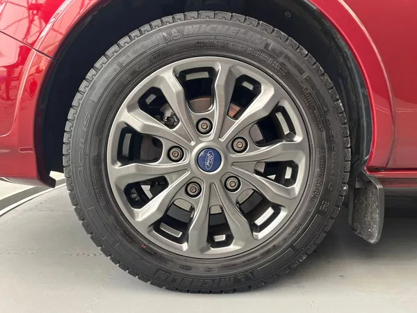 Ford Tourneo Custom 320 L2H1 Titanium aut. - foto 49