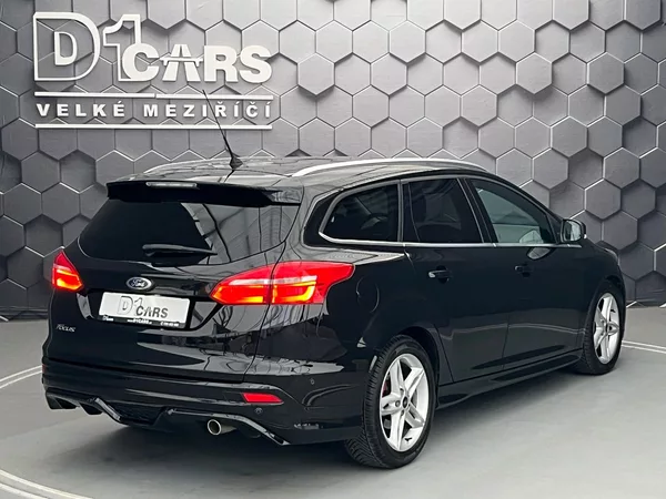 Ford Focus SPORT bodykit - foto 5