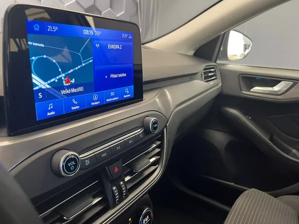 Ford Focus 2.0 EB Titanium 110KW - foto 28