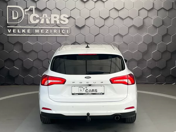Ford Focus 2.0 EB Titanium 110KW - foto 3