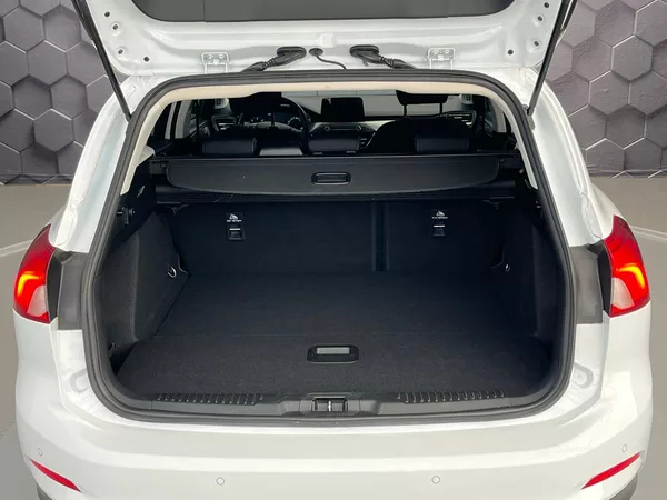 Ford Focus 2.0 EB Titanium 110KW - foto 42