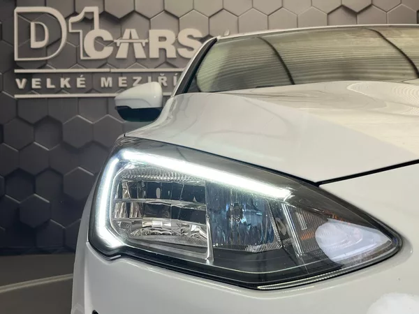 Ford Focus 2.0 EB Titanium 110KW - foto 44