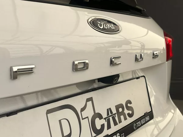 Ford Focus 2.0 EB Titanium 110KW - foto 46