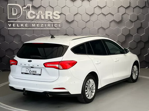 Ford Focus 2.0 EB Titanium 110KW - foto 5