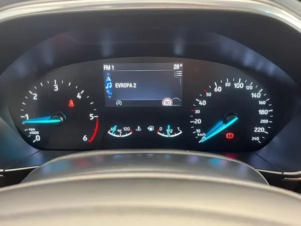 Ford Focus 2.0 EB Titanium 110KW - foto 53