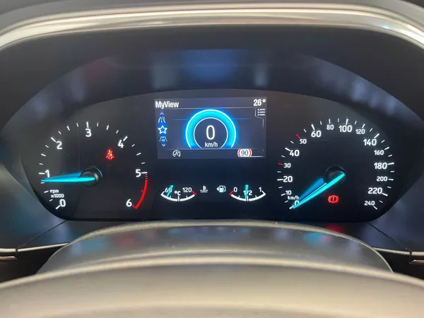 Ford Focus 2.0 EB Titanium 110KW - foto 56