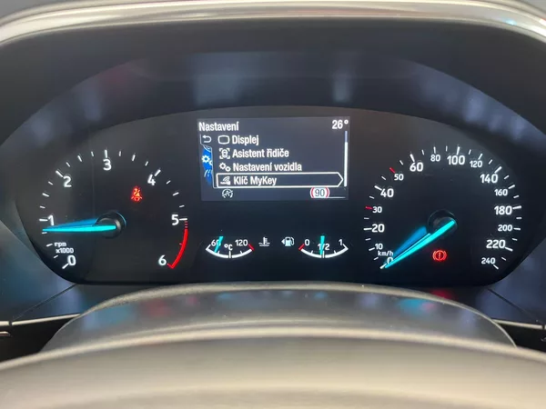 Ford Focus 2.0 EB Titanium 110KW - foto 60