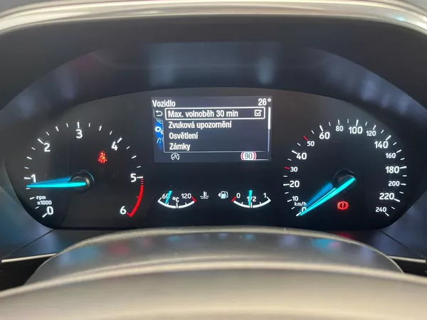 Ford Focus 2.0 EB Titanium 110KW - foto 63