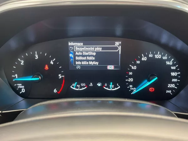 Ford Focus 2.0 EB Titanium 110KW - foto 64