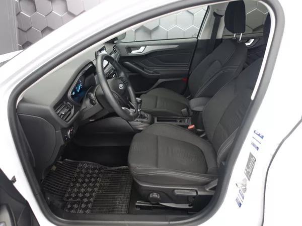 Ford Focus 2.0 EcoBlue Active LED SVĚTLA - foto 27