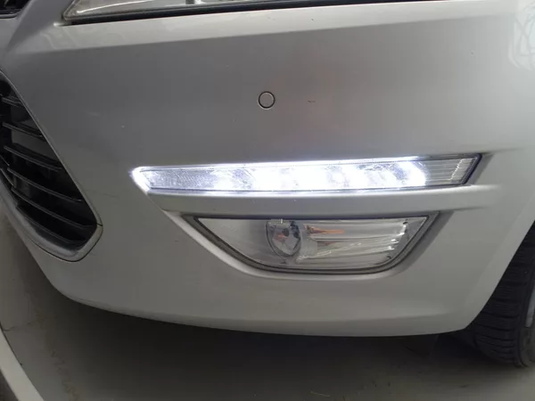 Ford Mondeo 2.0 TDCi Titanium - foto 24