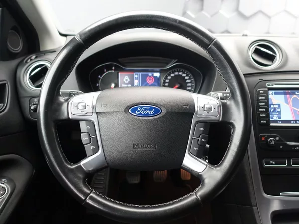 Ford Mondeo 2.0 TDCi Titanium - foto 8