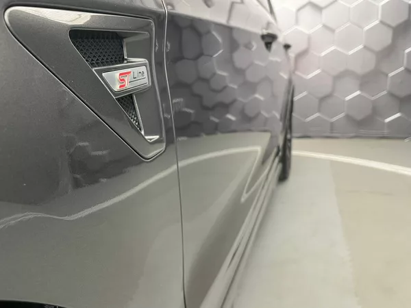 Ford S-MAX 2.5 Duratec HEV ST-LINE - foto 37