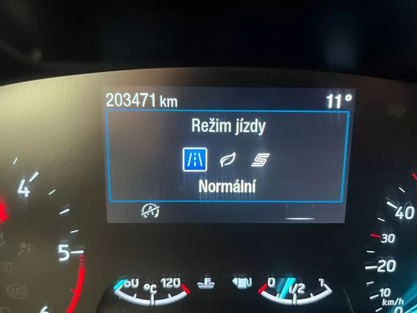 Ford Focus 2.0 ST-Line, manuál, ROZVODY - foto 11