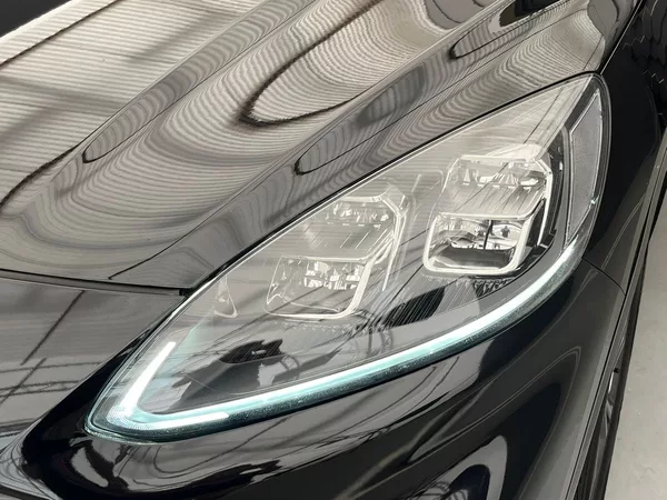 Ford Kuga 2,0 EB 140 kW AWD ST-Line - foto 41