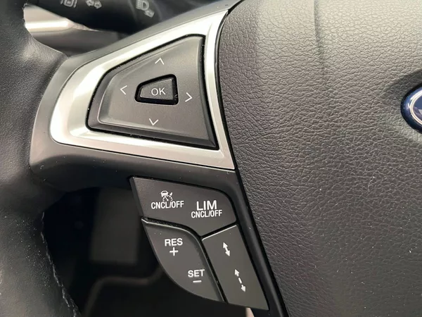 Ford S-MAX 2,5 FHEV Vignale 140KW 7 míst - foto 10