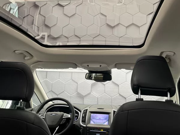 Ford S-MAX 2,5 FHEV Vignale 140KW 7 míst - foto 32