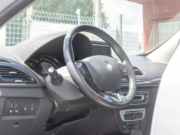 Renault Mégane 1.2T 97KW – NAVI / BOSE - foto 13