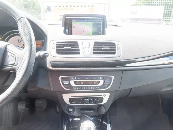 Renault Mégane 1.2T 97KW – NAVI / BOSE - foto 23