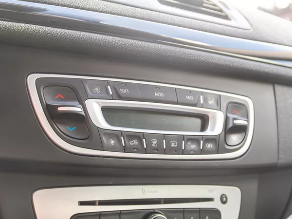 Renault Mégane 1.2T 97KW – NAVI / BOSE - foto 25