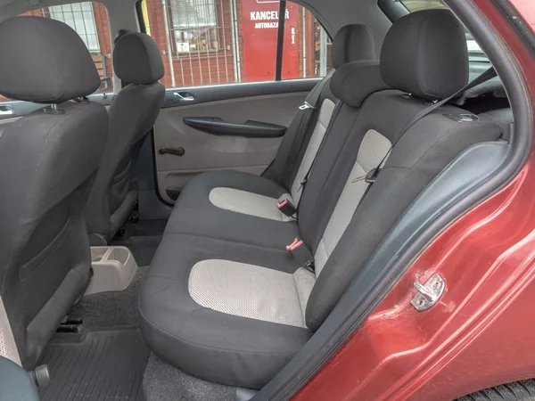 Škoda Fabia 1.4TDI 55KW – 2x KOLA - foto 26