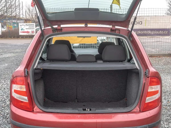 Škoda Fabia 1.4TDI 55KW – 2x KOLA - foto 27