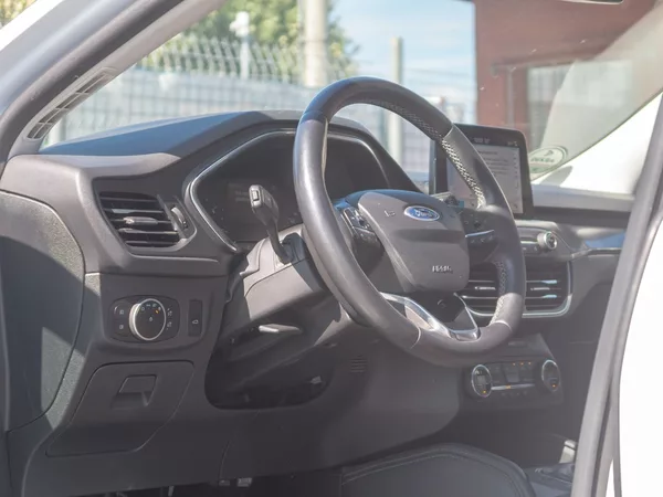 Ford Focus ČR 2.0TDCI 110KW – VÝBAVA! - foto 14