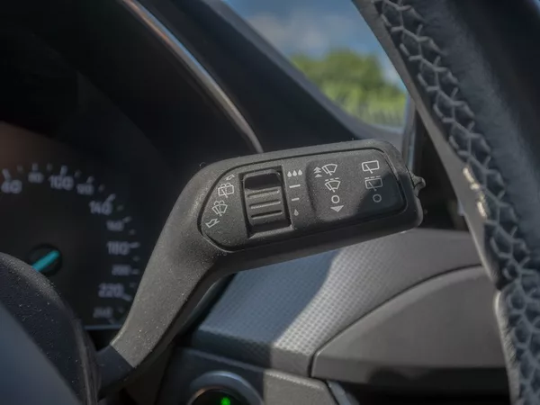 Ford Focus ČR 2.0TDCI 110KW – VÝBAVA! - foto 24