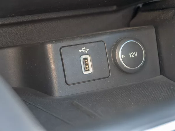 Ford Focus ČR 2.0TDCI 110KW – VÝBAVA! - foto 29