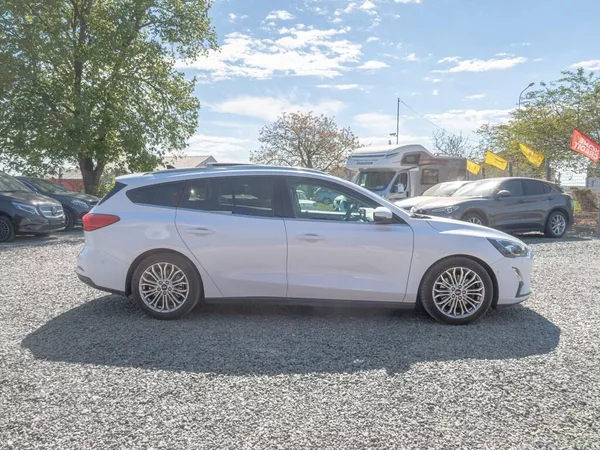 Ford Focus ČR 2.0TDCI 110KW – VÝBAVA! - foto 4