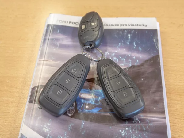 Ford Focus ČR 2.0TDCI 110KW – VÝBAVA! - foto 55