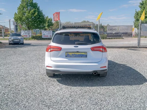 Ford Focus ČR 2.0TDCI 110KW – VÝBAVA! - foto 6